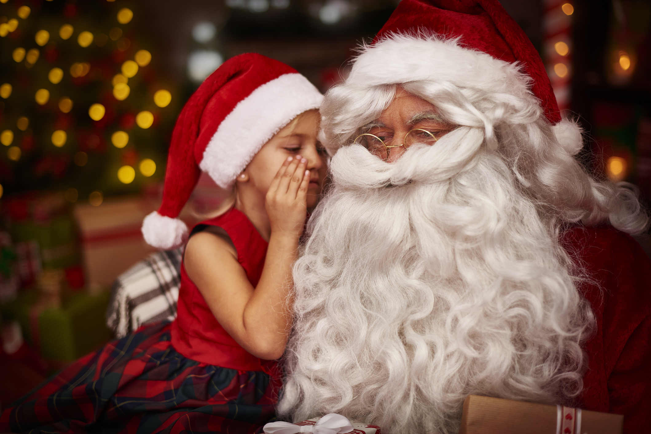 Visit with Santa at Pearls Boutique
